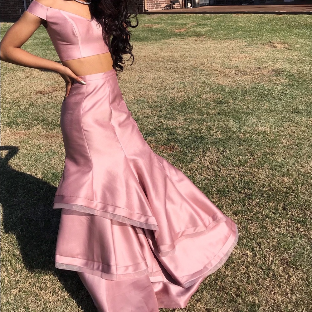 PROM DRESS